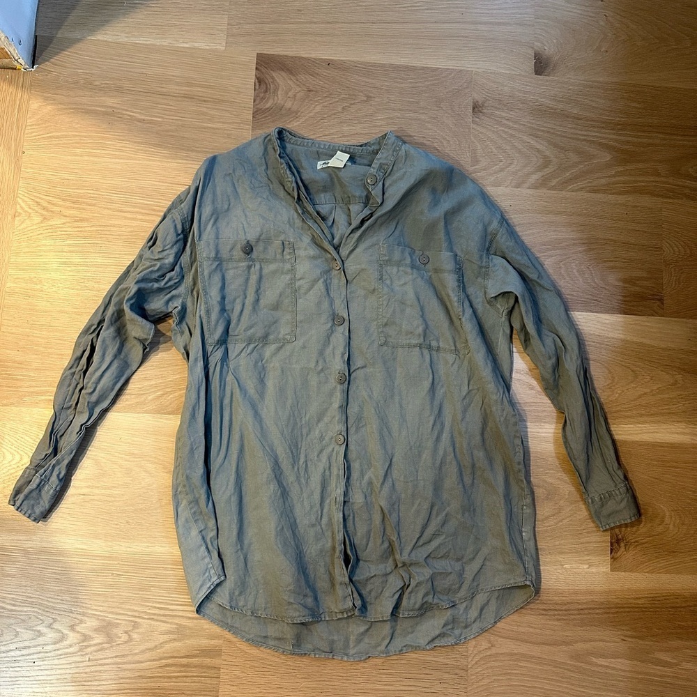 Eddie Bauer 100% linen Casual button up